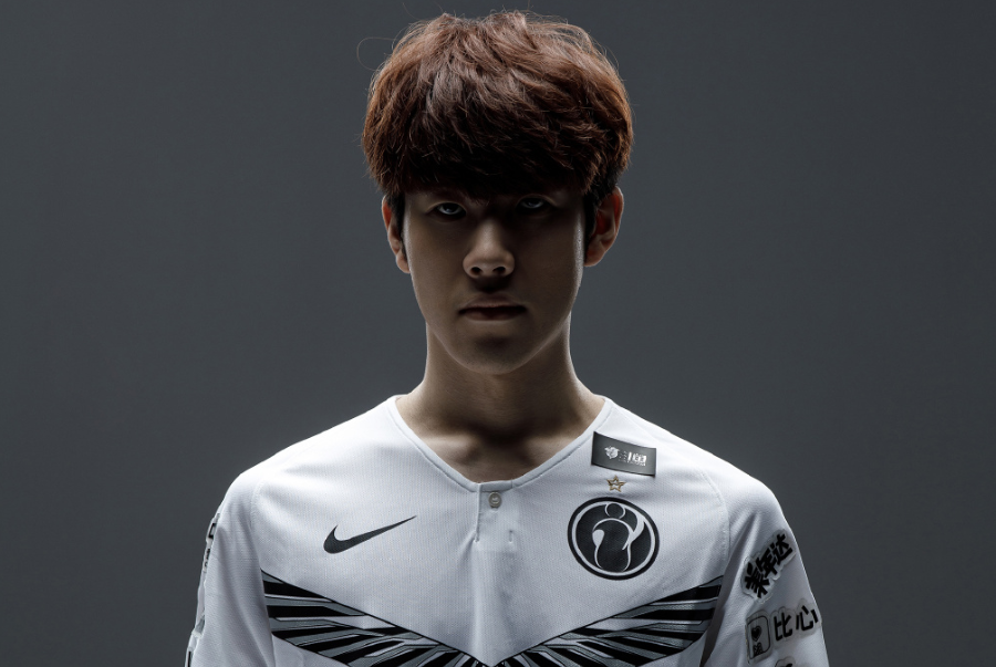 使对手内线 使对手内线